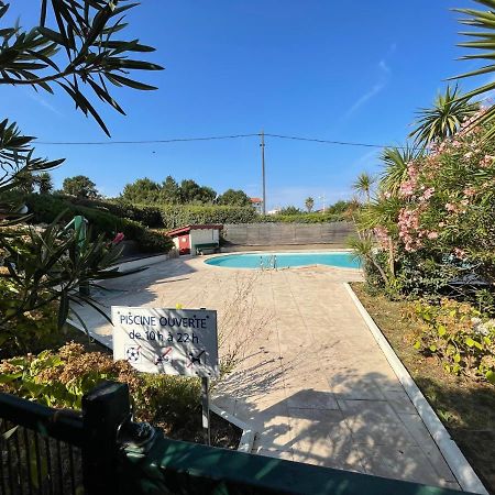 Splendide Appartement De Charme Avec Patio, Parking Et Plage A 3 Minutes Биариц Екстериор снимка